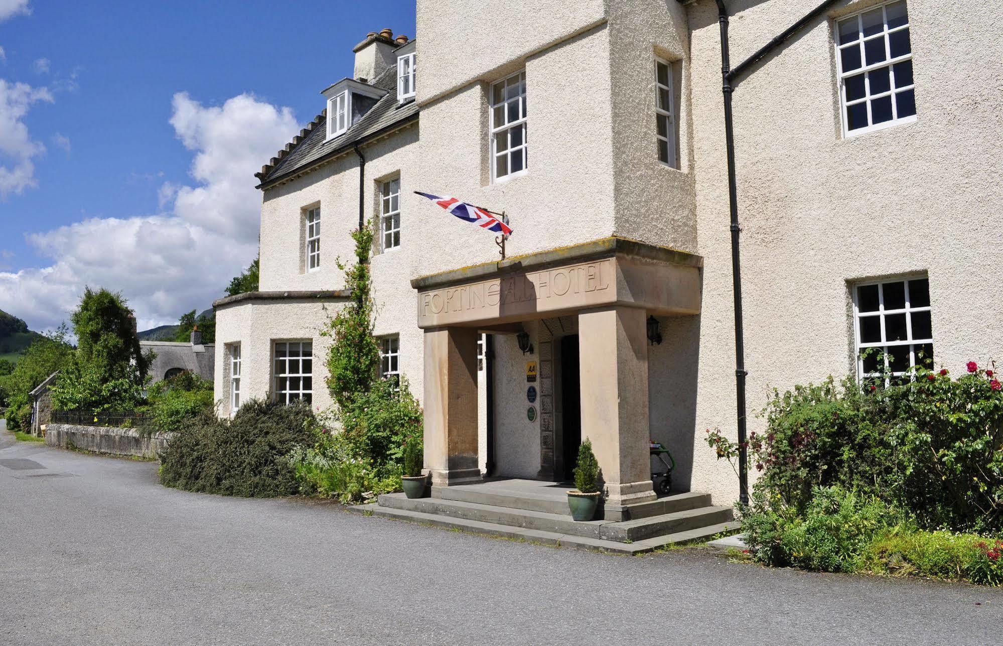 Fortingall Hotel เคนมอร์ ภายนอก รูปภาพ