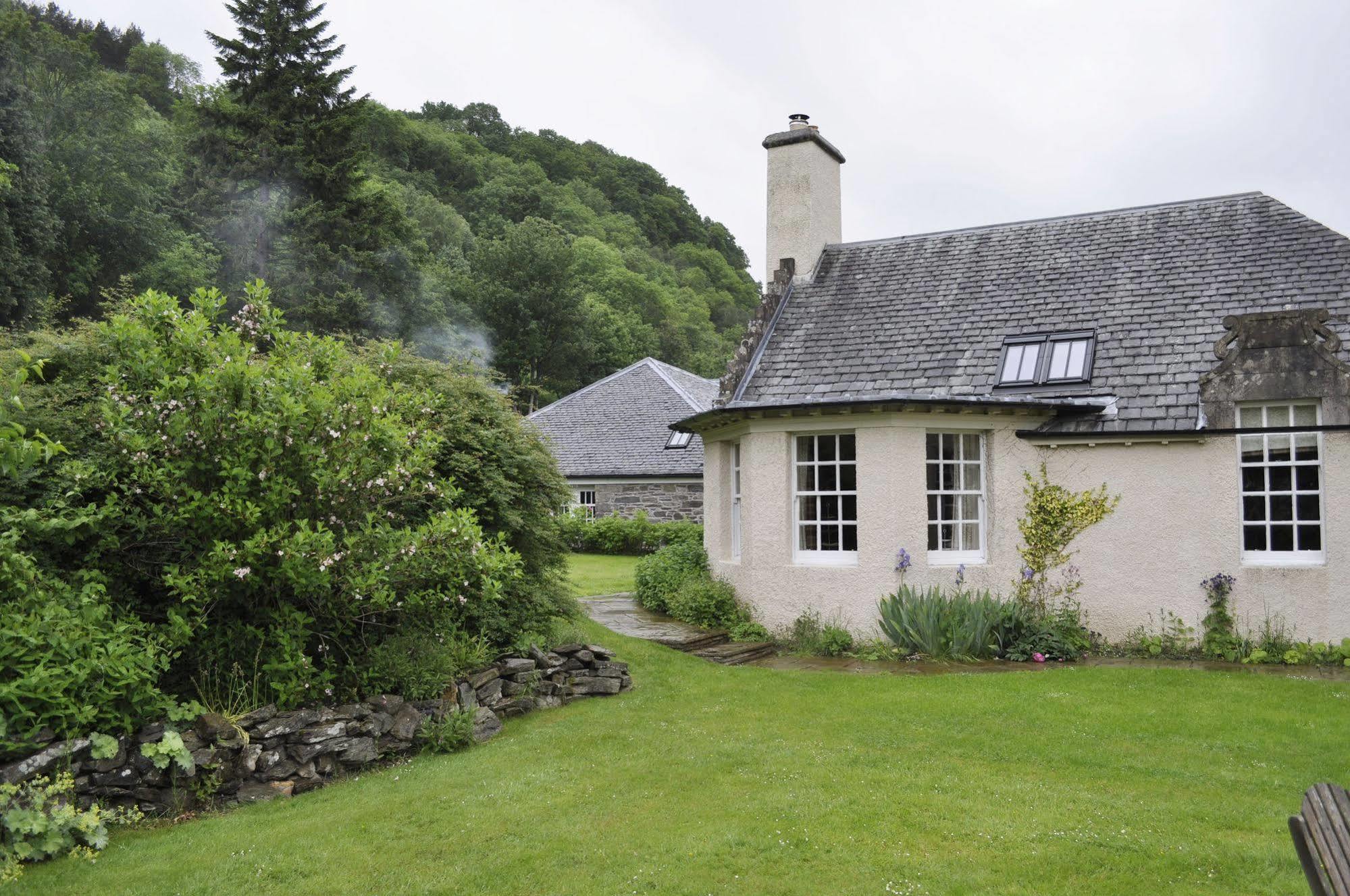 Fortingall Hotel เคนมอร์ ภายนอก รูปภาพ